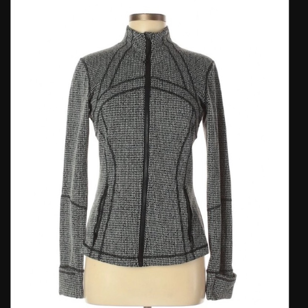 Lululemon black and white houndstooth jacket
